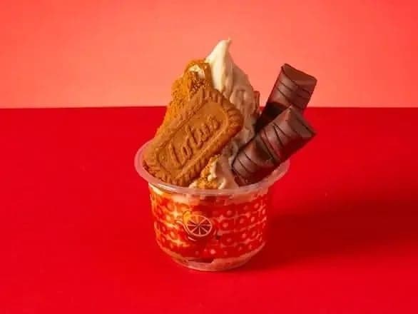 Kinder & Lotus Ice Cream
